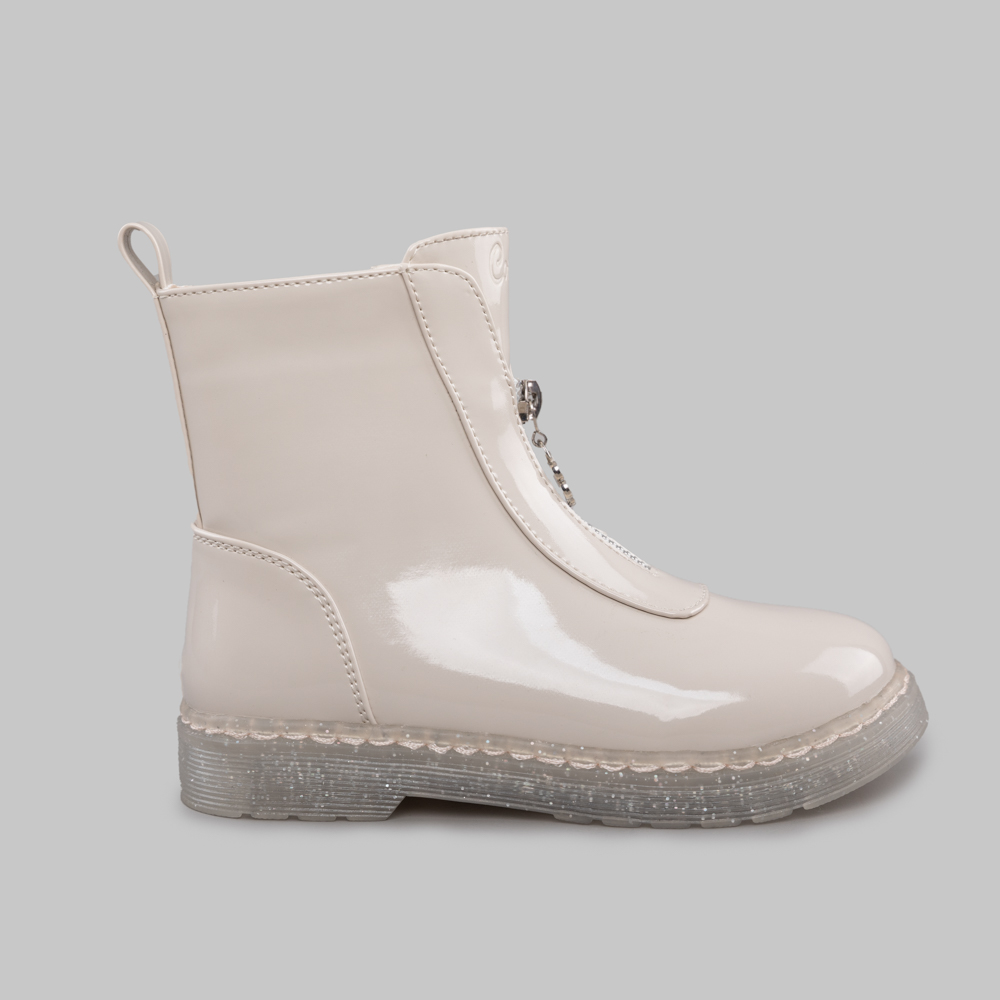 Múlan White Off Pat