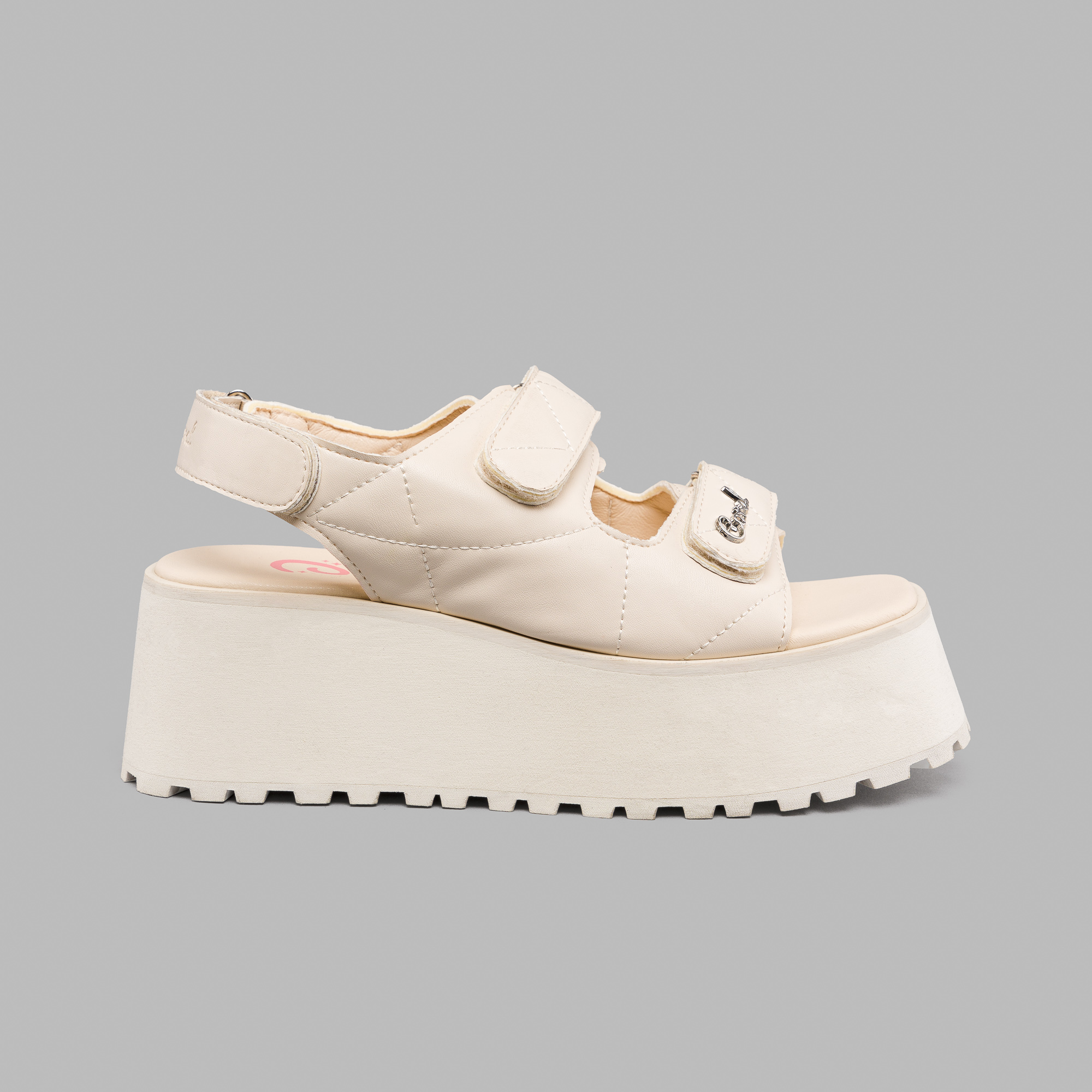 Amalfi White Off Coral