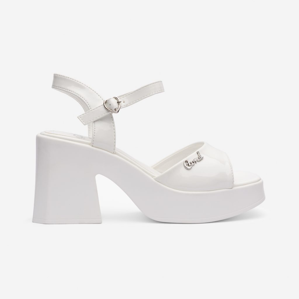 Lucky 2 White Off Pat