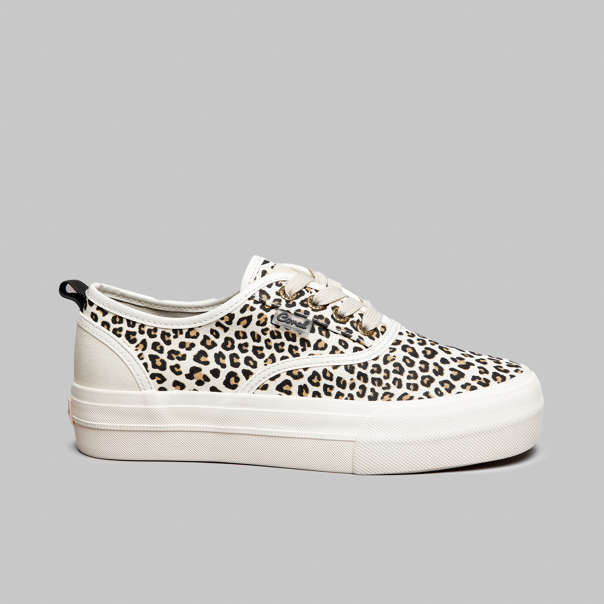 Roshi Leopard Sand Tex