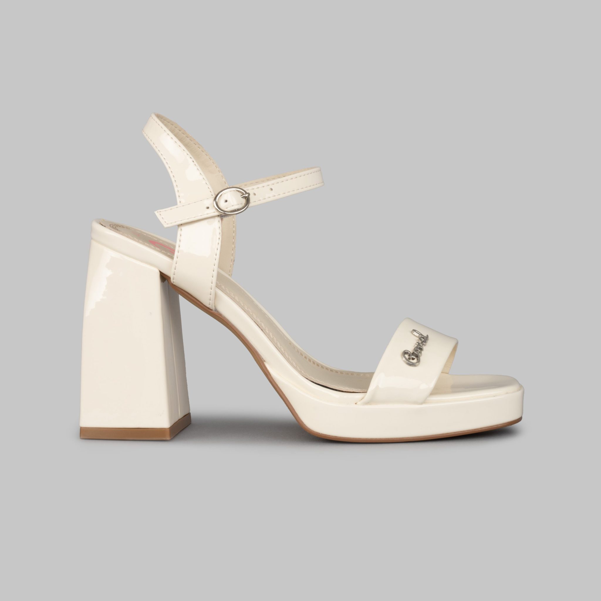 Jackpot White Off Pat